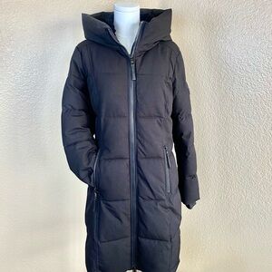 Calvin Klein Black Hooded Long Puffer Coat – Size Small